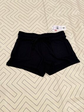 NWT Wildfox Jet Black Norah Shorts